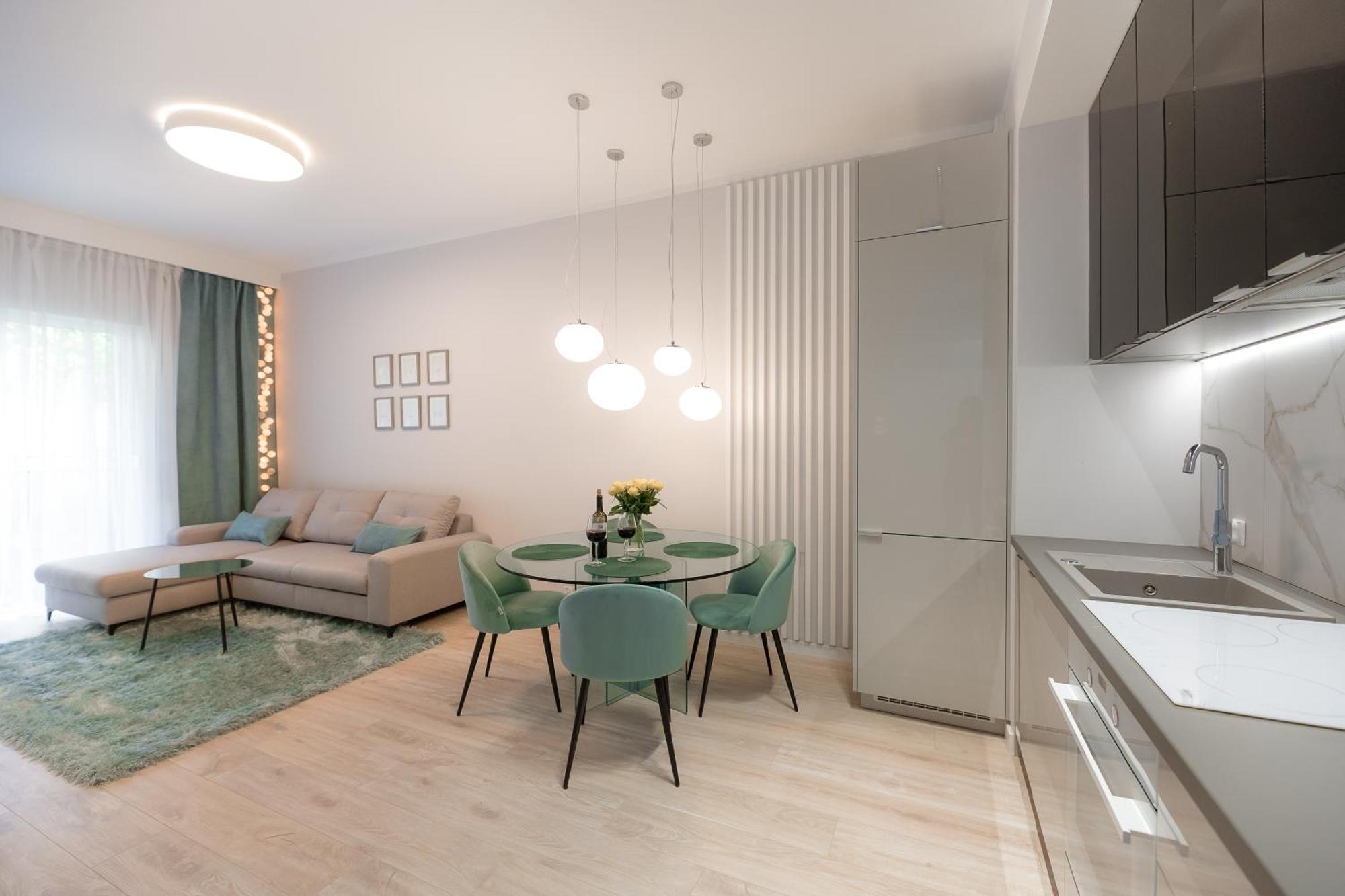 Homestay 3 With Private Parking Torun Exterior photo